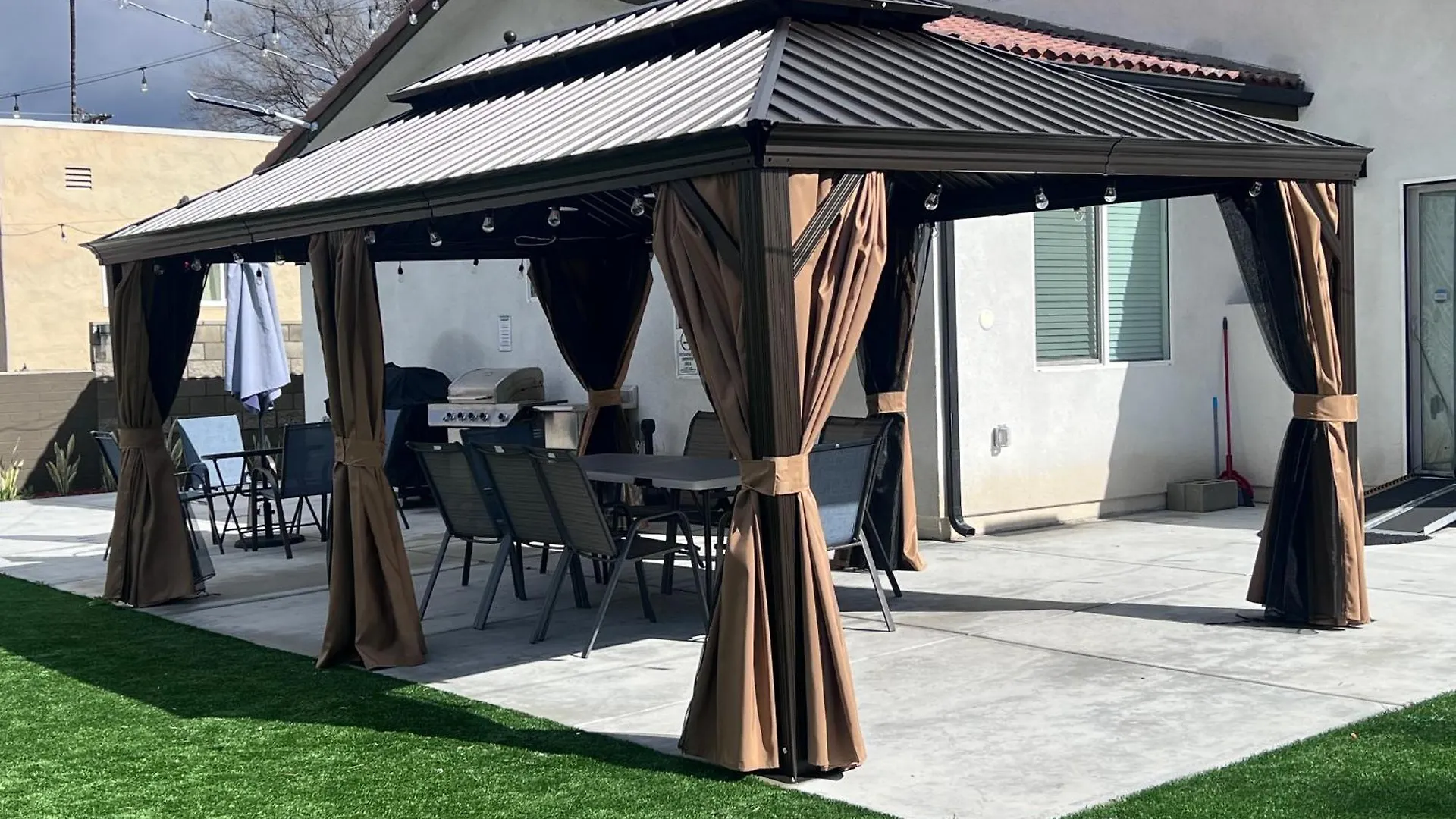 New & Modern With Accessibility-Family Friendly Apartment San Bernardino