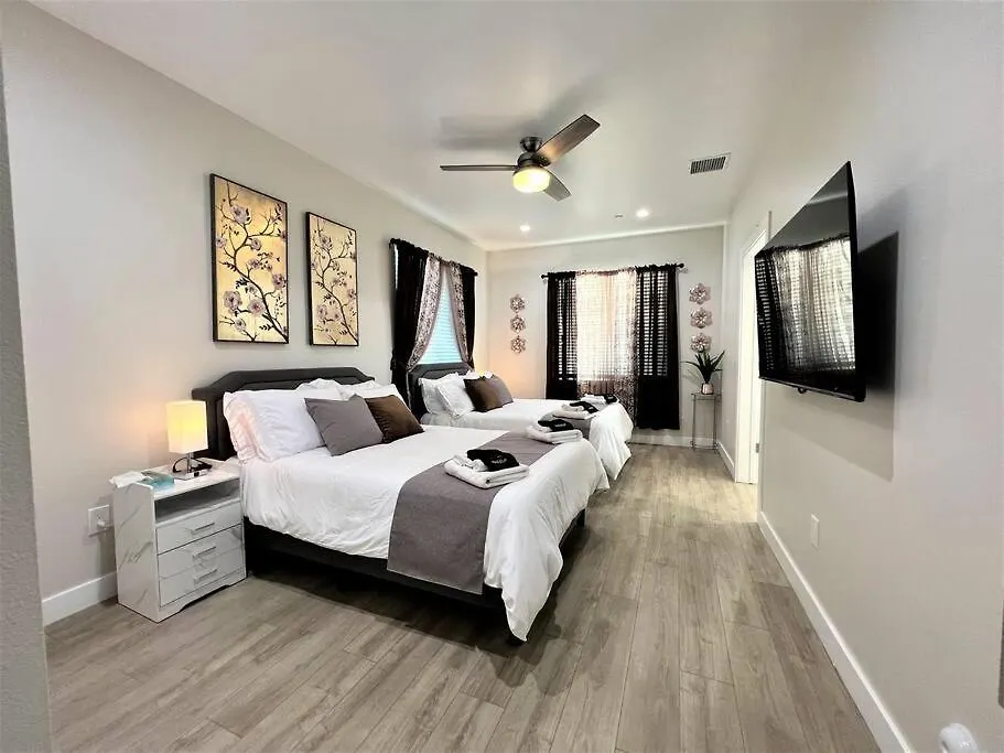 New & Modern With Accessibility-Family Friendly Apartment San Bernardino United States