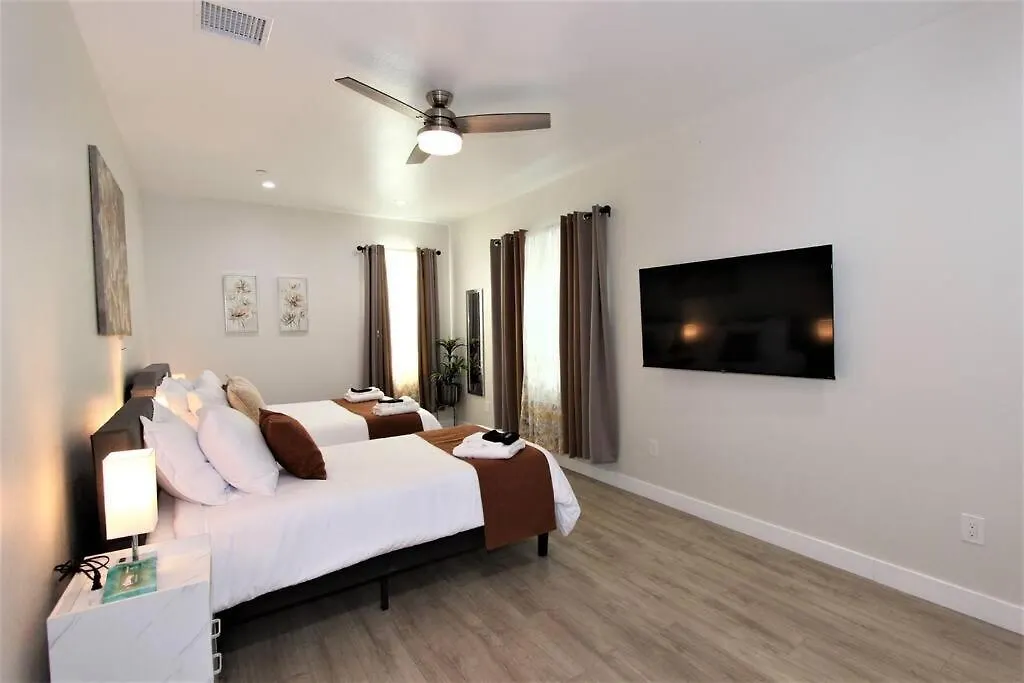 New & Modern With Accessibility-Family Friendly Apartment San Bernardino