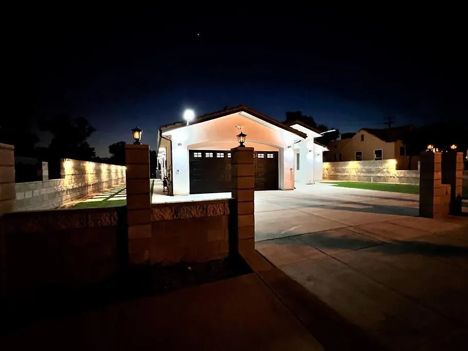 New & Modern With Accessibility-Family Friendly Apartment San Bernardino